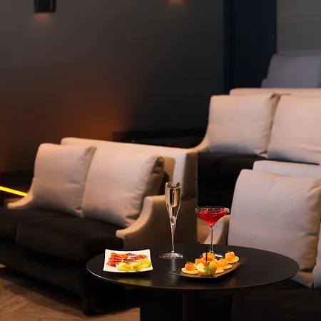 Marignan Champs-elysees 5* Париж