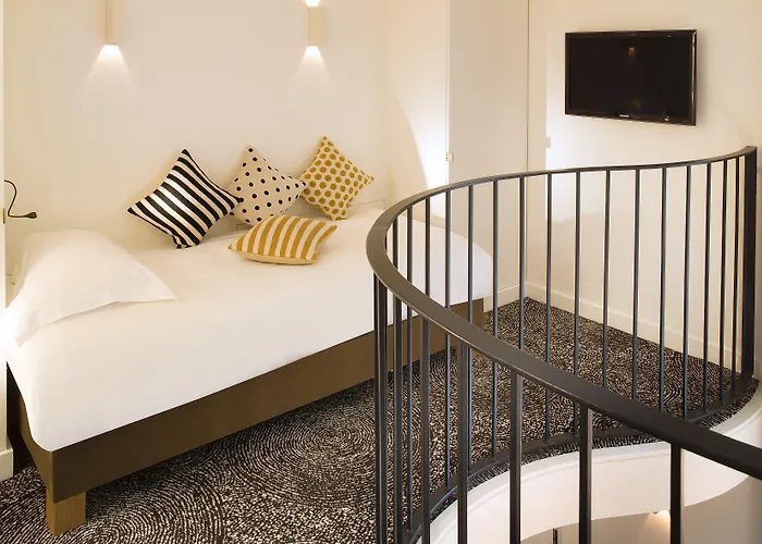 Marignan Champs-elysees 5*