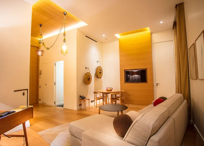 Marignan Champs-elysees 5* Párizs