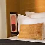 Hotel Marignan Champs-elysées París