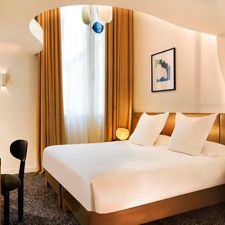 Hotel Marignan Champs-elysees
