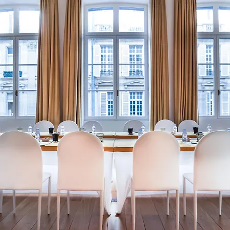 Marignan Champs-elysees Szálloda 5*