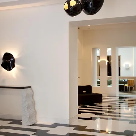 Hotell Marignan Champs-elysees 5*