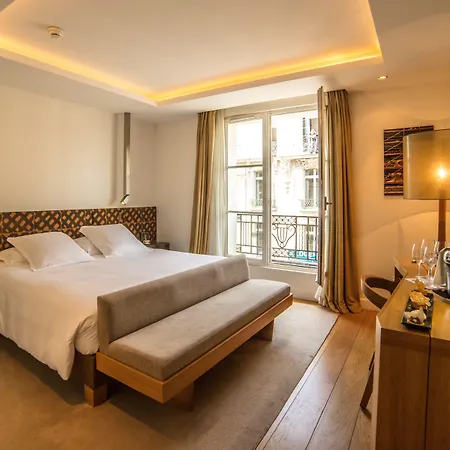 Marignan Champs-elysées Hotel 5*