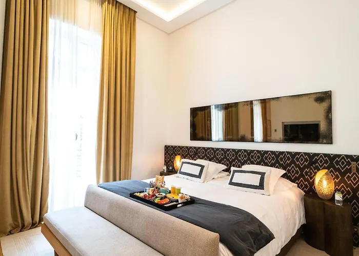Marignan Champs-elysees Otel