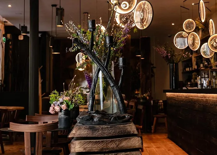 Marignan Champs-elysees מלון 5*