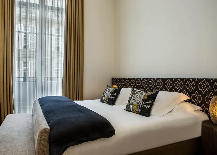 מלון Marignan Champs-elysees