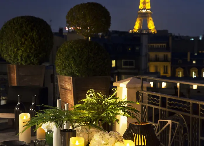 Marignan Champs-elysees Otel 5*
