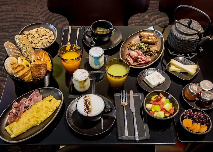 Marignan Champs-elysees מלון 5*