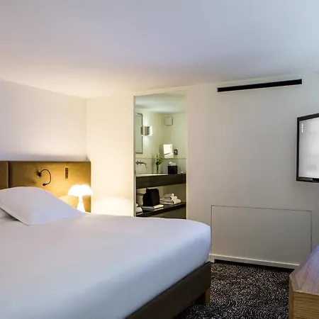 Marignan Champs-elysées Hotel