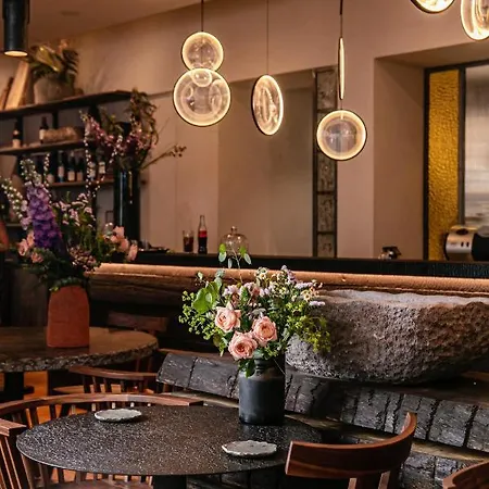 Marignan Champs-elysees 5*