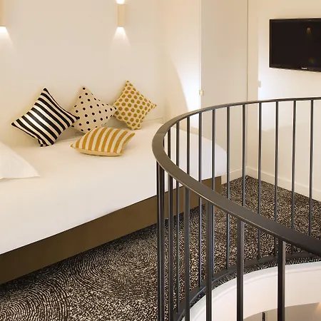 Marignan Champs-elysées 5*