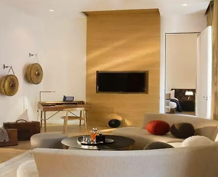 Hotel Marignan Champs-elysees Parijs