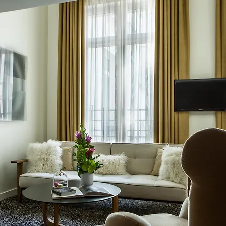 Hotel Marignan Champs-elysees Paris