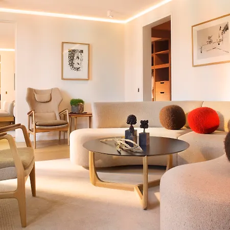 Marignan Champs-elysees Hotel 5*