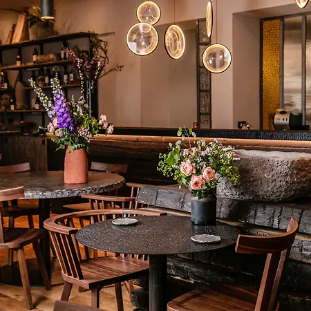 Marignan Champs-elysées