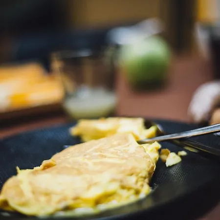 Hotel Marignan Champs-elysées París